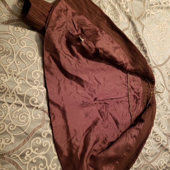 Jacket - Picture 7 of 8